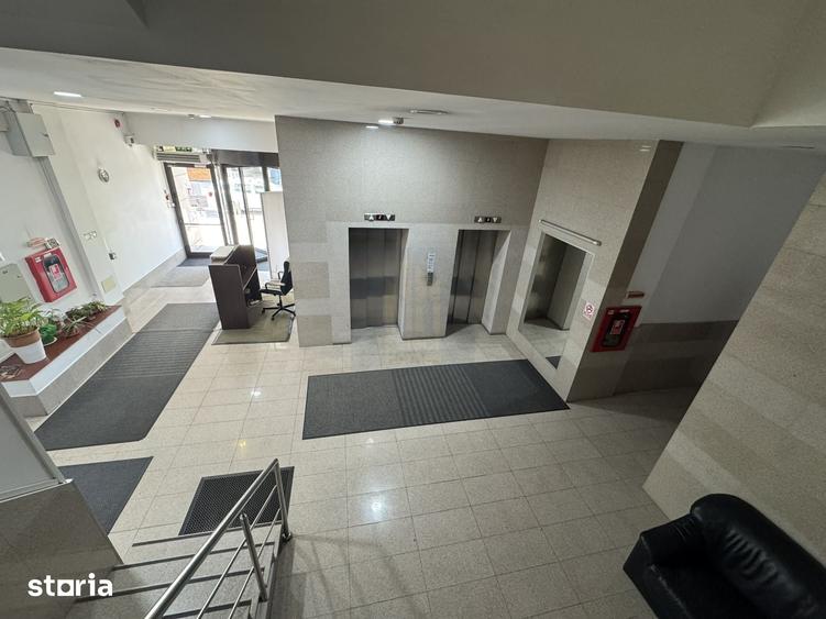 Spațiu comercial, de 1,250 mp, în Dacia