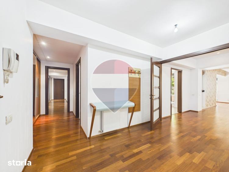 Apartament cu 3 camere în Herăstrău