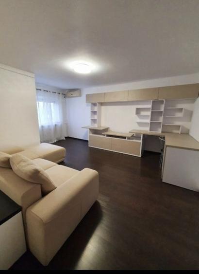 Apartament cu 3 camere decomandat în Brâncoveanu