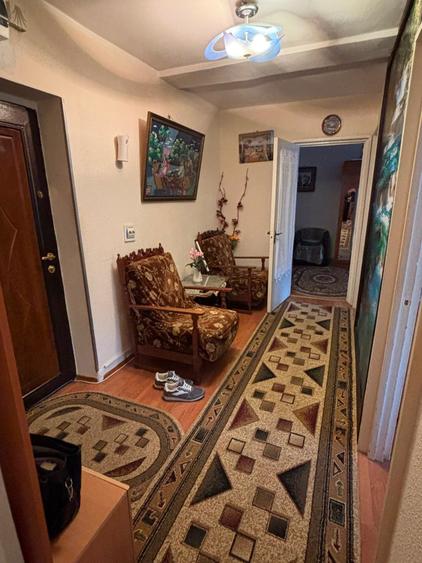 Apartament cu 2 camere decomandat în Exterior Vest