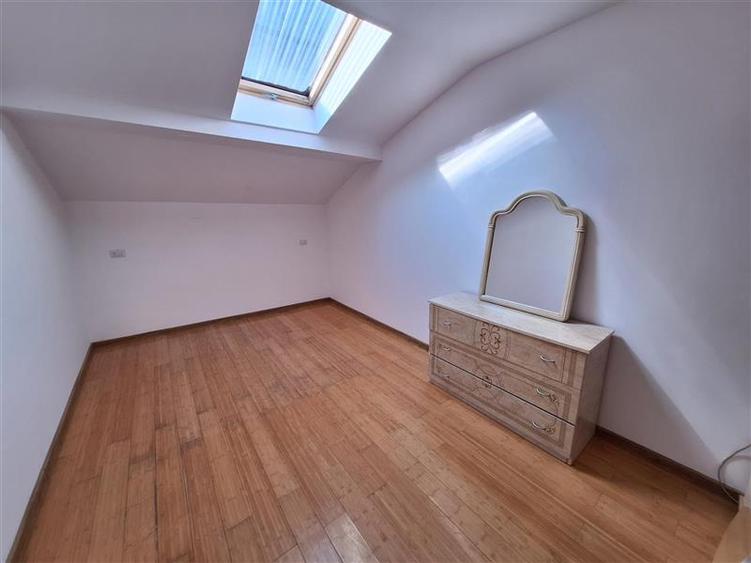 Duplex cu 3 camere cu Teren 10 Mp în Central