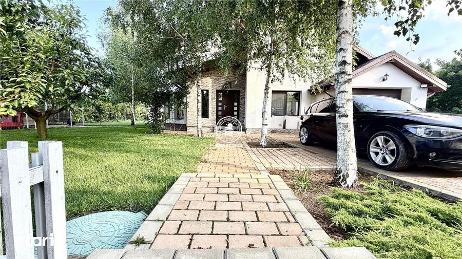 Casă cu 5 camere cu Teren 1000 Mp în Aroneanu