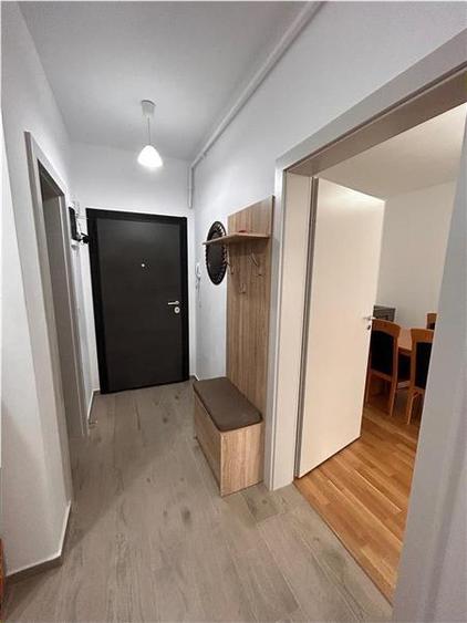 Apartament cu 2 camere decomandat, mobilat în Albert