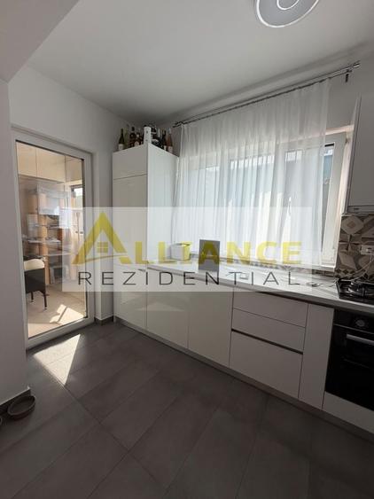 Apartament cu 2 camere decomandat, mobilat în Metalurgiei