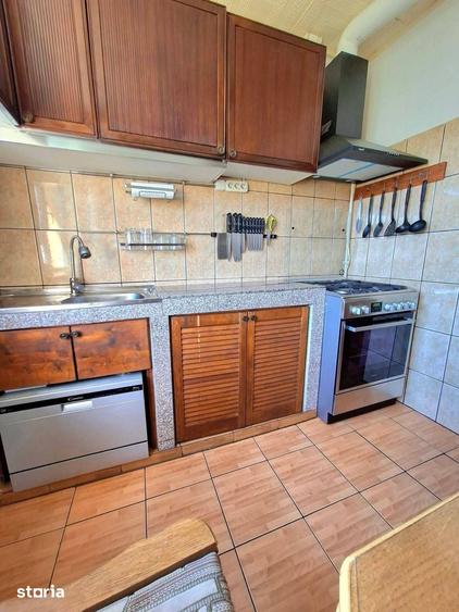 Apartament cu 2 camere semidecomandat în Calea București