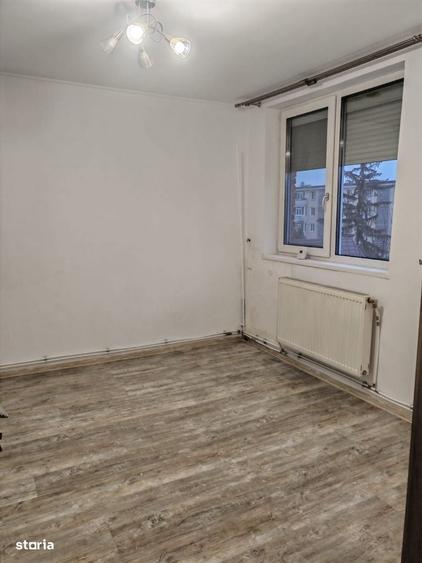 Apartament cu 2 camere decomandat în Ceair