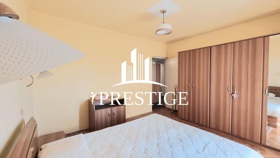 Apartament cu 3 camere decomandat, mobilat în Terezian