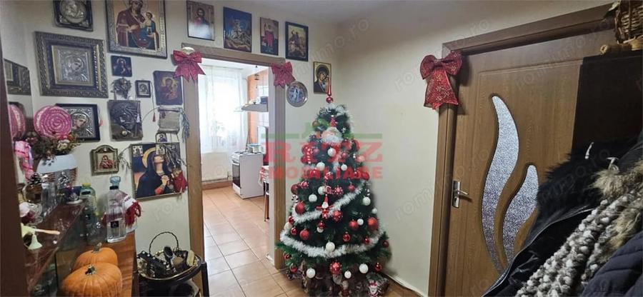 Apartament cu 3 camere în Ultracentral