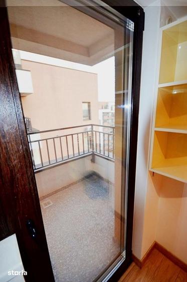 Apartament cu 3 camere, mobilat în Tătărași