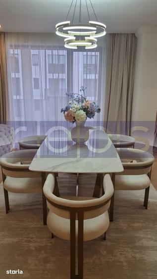 Apartament cu 4 camere în Tei