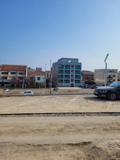 Teren Construcții intravilan de 1263 mp, în Nord