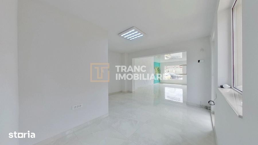 Casă cu Teren 1205 Mp în Micălaca