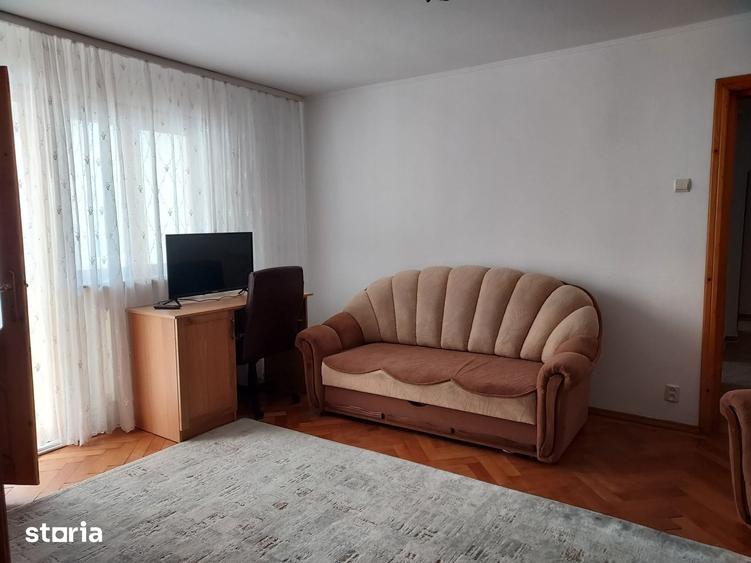 Apartament cu 3 camere în Universității