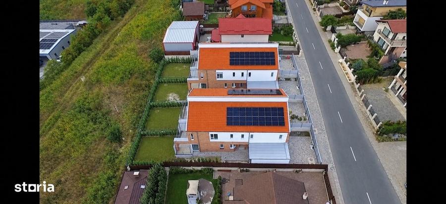 Casă cu 4 camere cu Teren 300 Mp în Central