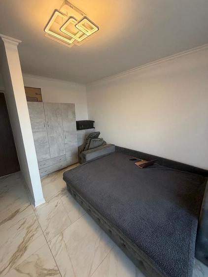 Casă cu 1 camere semidecomandat în Teiul Doamnei
