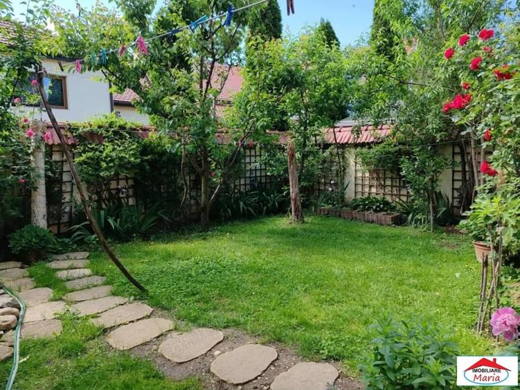 Casă cu Teren 350 Mp în Titulescu