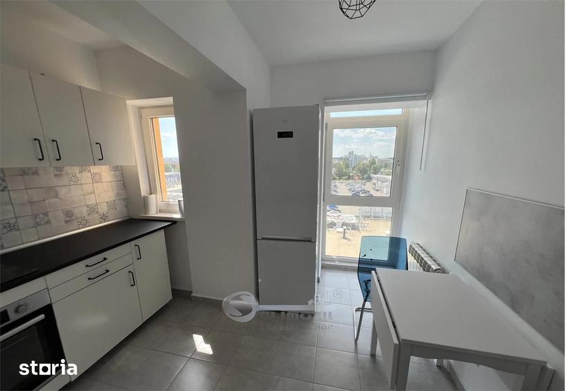 Apartament cu 3 camere în Zona industrială