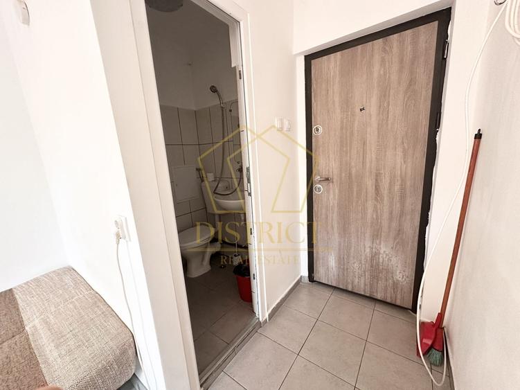 Garsonieră semidecomandată în Complex Studențesc