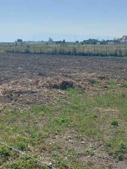 Teren de 520 mp, în Șura Mică