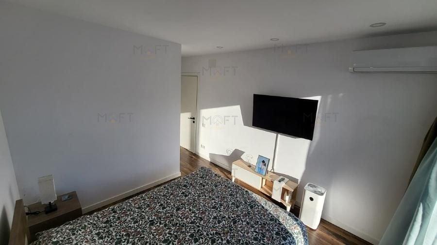 Apartament cu 3 camere decomandat, mobilat în Victoriei