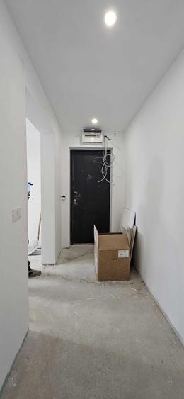 Apartament cu 2 camere decomandat în Micro 11