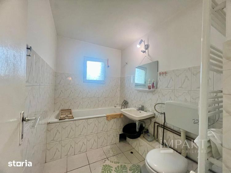 Apartament cu 3 camere decomandat în Zorilor