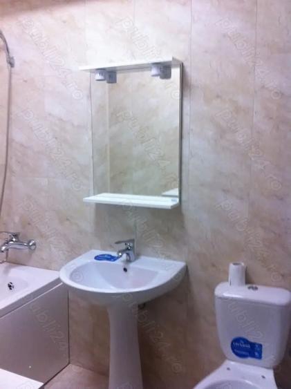 Apartament cu 2 camere semidecomandat în Sud-Vest