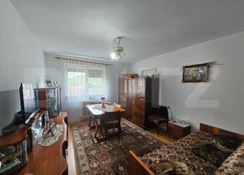 Apartament 2 camere, decomandat, 49 mp, zona Centrala - Blaj - 2