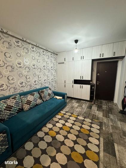 Apartament cu 2 camere în Apărătorii Patriei