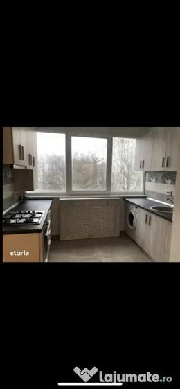 Garsonieră în Apărătorii Patriei