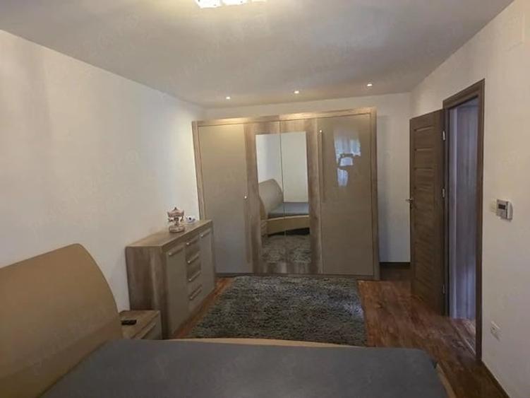 Apartament cu 3 camere decomandat în Giroc