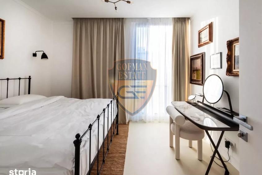 Apartament cu 3 camere decomandat, mobilat în Central