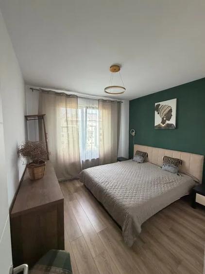Apartament cu 3 camere, mobilat în Sisești