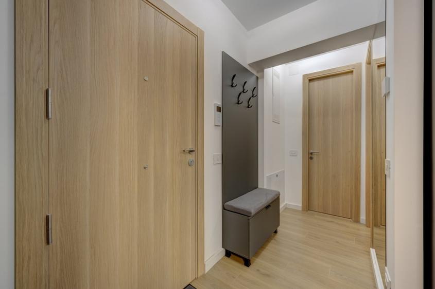 Apartament cu 2 camere, mobilat în P-ta Presei Libere