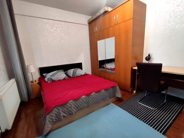 Apartament cu 3 camere decomandat, mobilat în Aleea Tudor Neculai