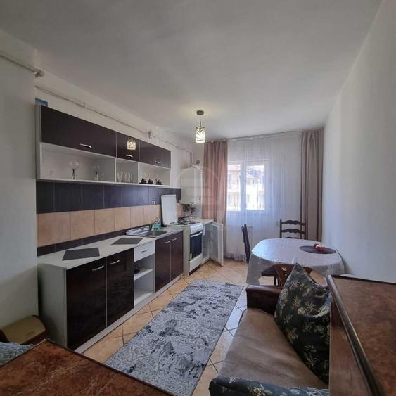 Apartament 1 camera decomandat zona Florilor - 2