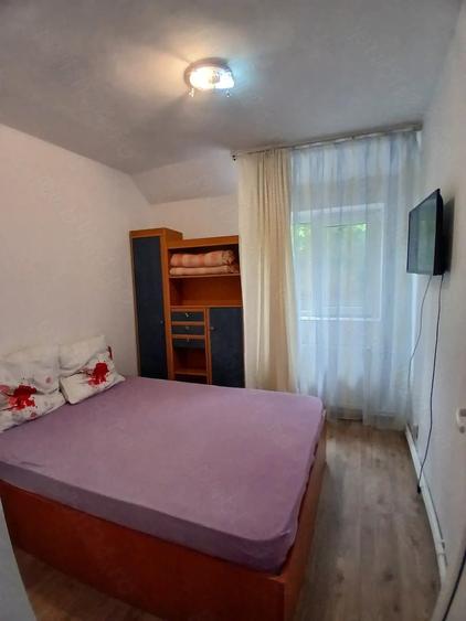 Casă cu Teren 50 Mp în Valu lui Traian