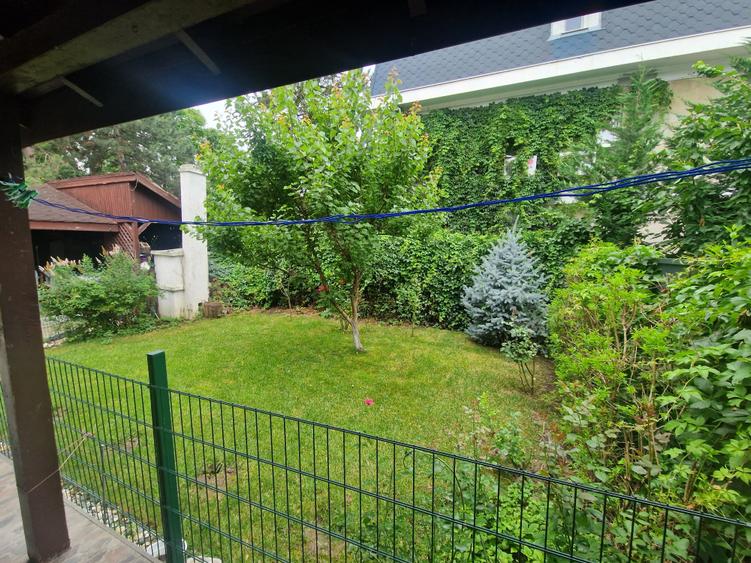 Casă cu 7 camere cu Garaj în Nord-Est