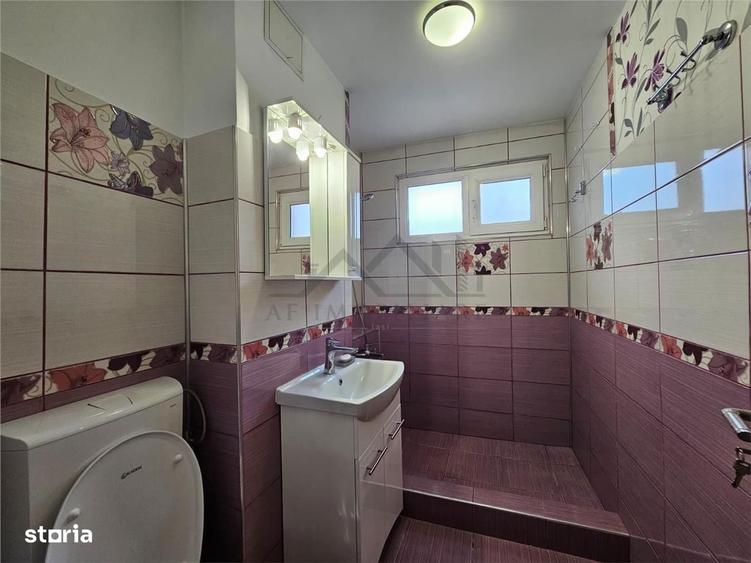 Apartament cu 2 camere semidecomandat, mobilat în Podu Roș