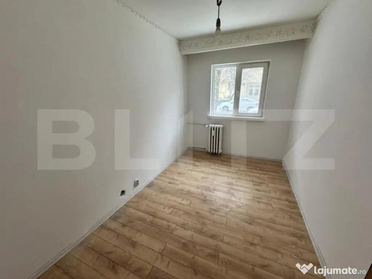 Apartament cu 4 camere decomandat în Valea Rosie