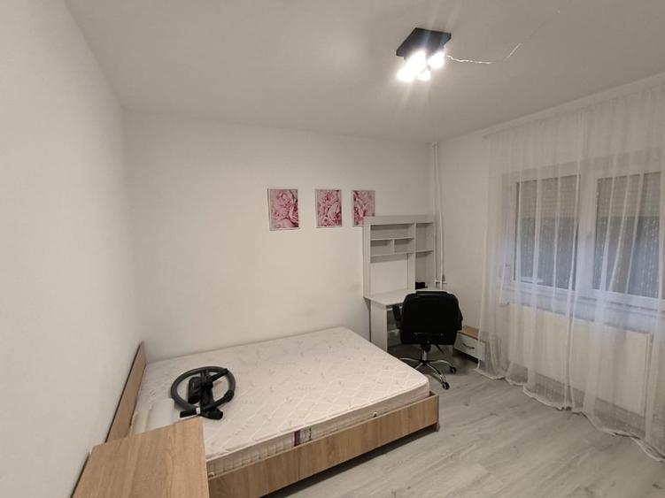 Apartament cu 3 camere decomandat, mobilat în 13 Septembrie