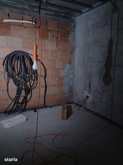 Casă cu Teren 1290 Mp în Central