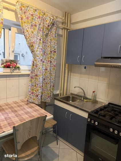 Apartament cu 3 camere în George Enescu