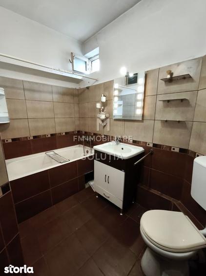 Apartament cu 3 camere decomandat în Orașul Vechi