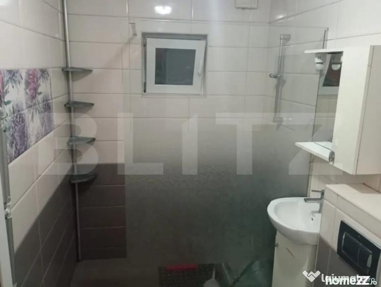Apartament cu 2 camere semidecomandat în Micro 11
