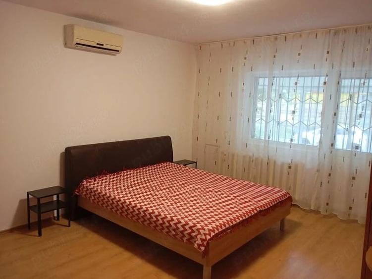 Garsonieră decomandată în Brâncoveanu