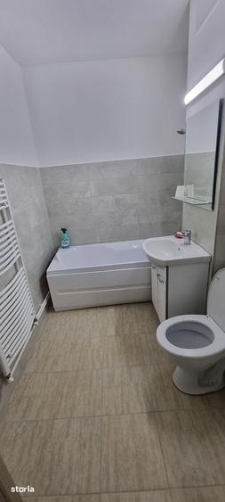 Garsonieră decomandată în Tomis II
