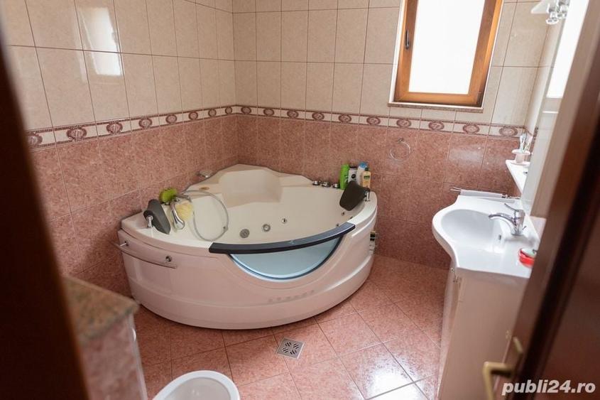 Casă cu 4 camere în Central