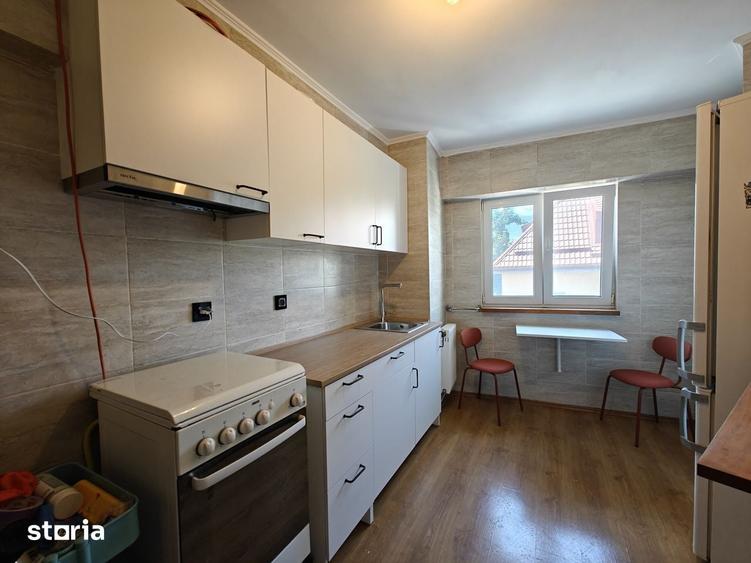 Apartament cu 2 camere decomandat în Obor