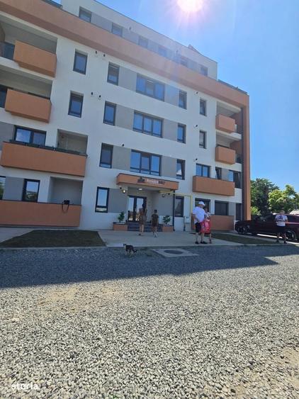 Apartament cu 2 camere în Micro 17